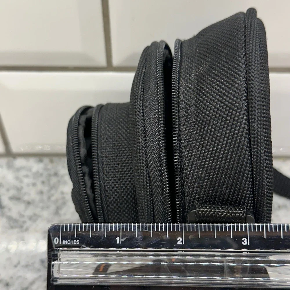 Samsonite Small Black Nylon Camera Bag Utility Pouch Crossbody Belt‎ Loop Bag